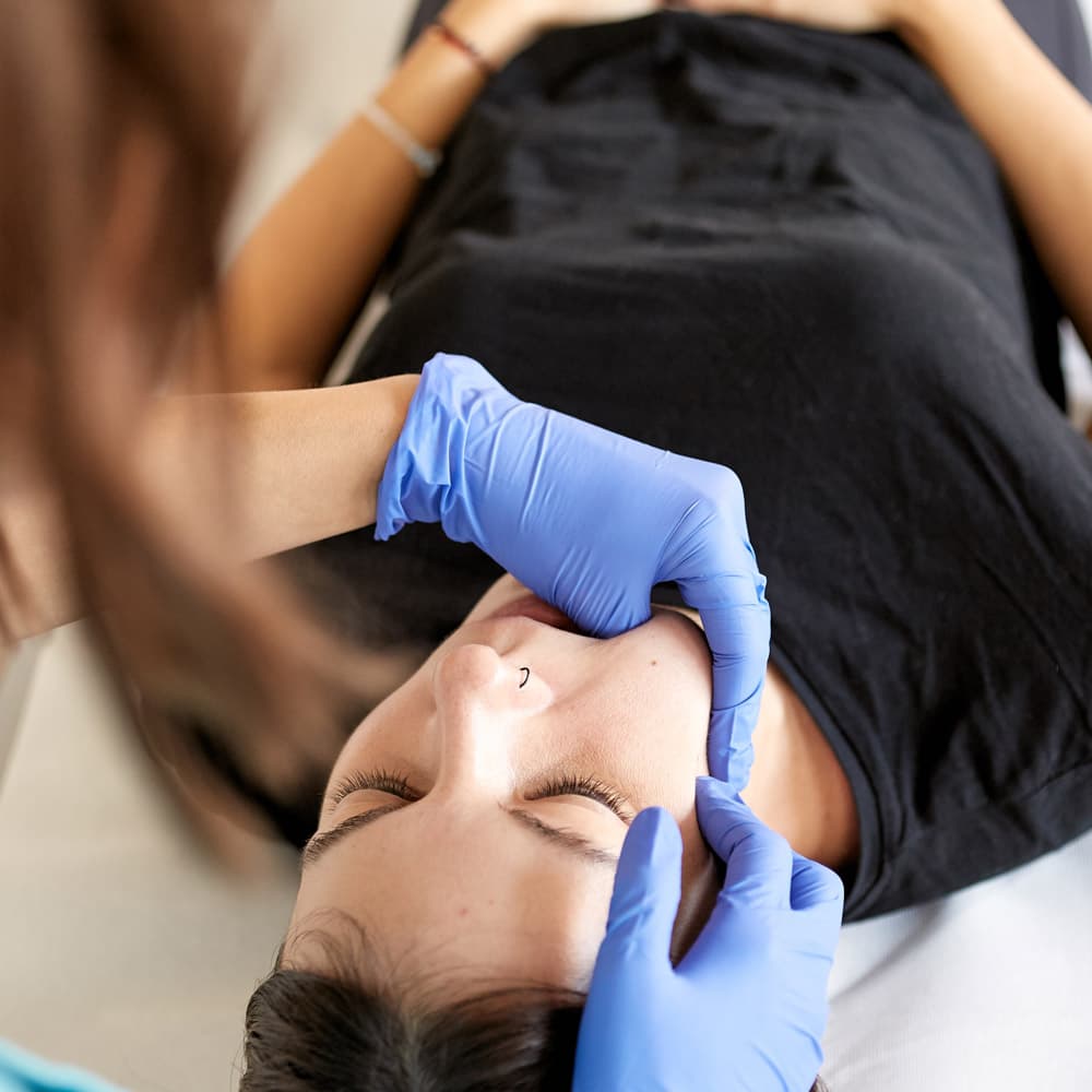 Terapia manual intraoral — fisioterapia maxilofacial