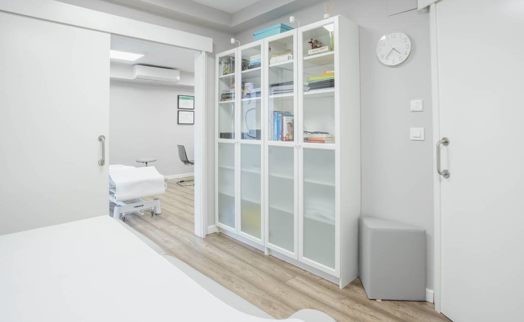 Cabina de tratamiento de Clínica Korporea